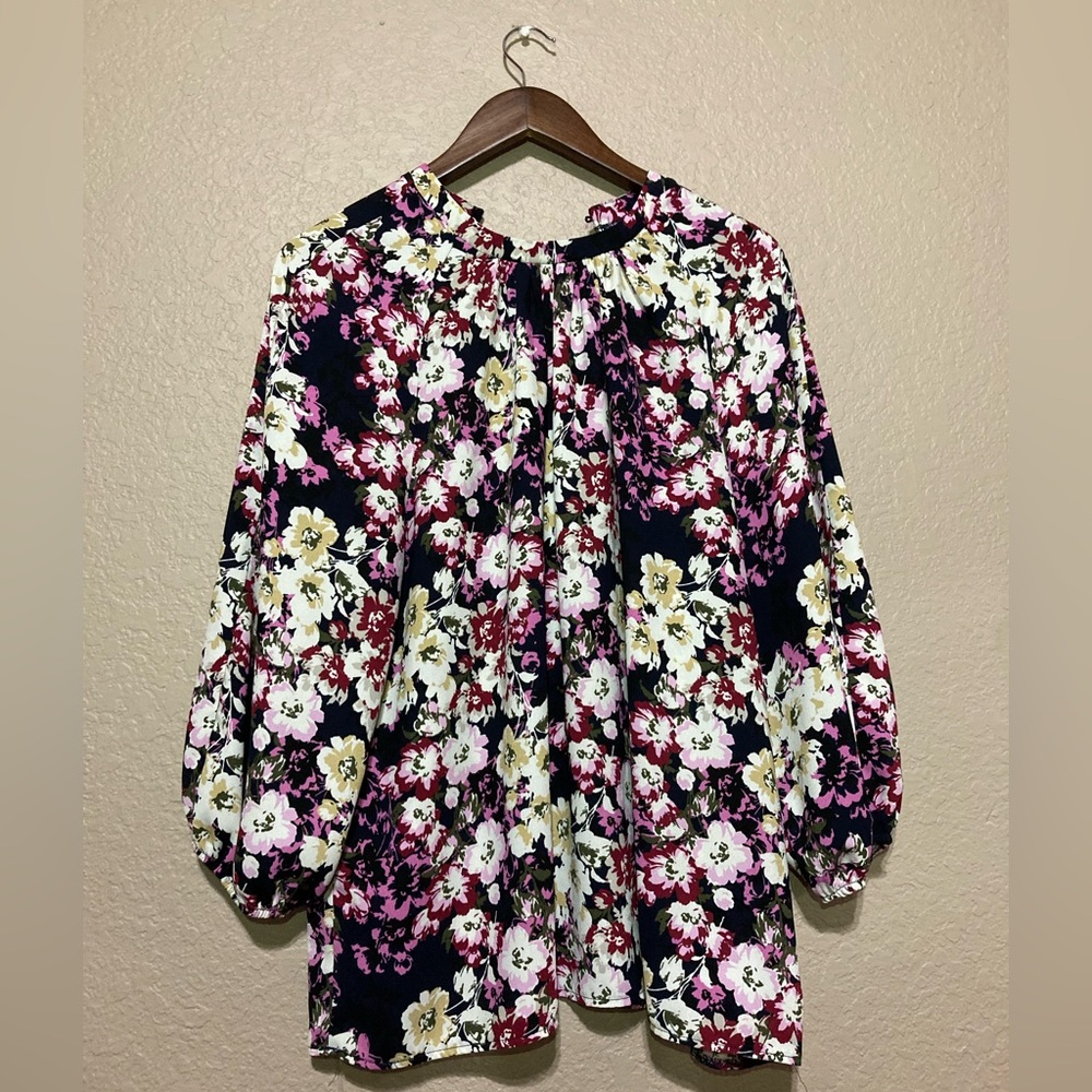 Floral Women's Top - Multicolor